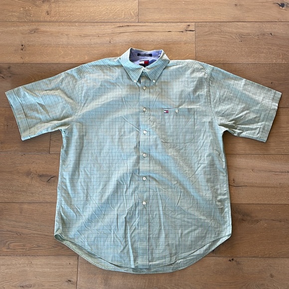 Tommy Hilfiger | Green Plaid Short Sleeve Button Down Shirt, XL‎ - Picture 1 of 6